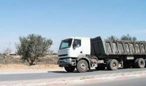 والي قفصة: جميع الشاحنات الناقلة للفسفاط حاصلة على تراخيص